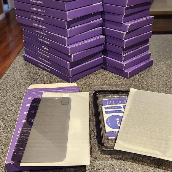 Lot of 20 iPhone 15‎ Pro Privacy Screen Protectors - Picture 1 of 11